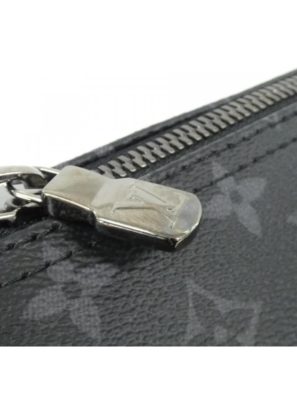 Louis Vuitton Monogram Eclipse Keepall Bandouliere 35 cm Boston Bag - Picture 4 of 6
